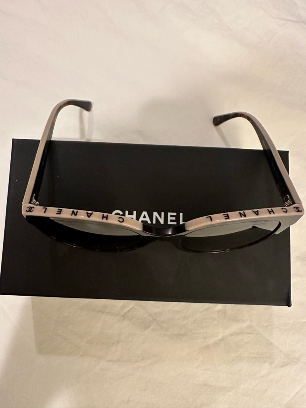 Chanel Sunglasses Woman’s